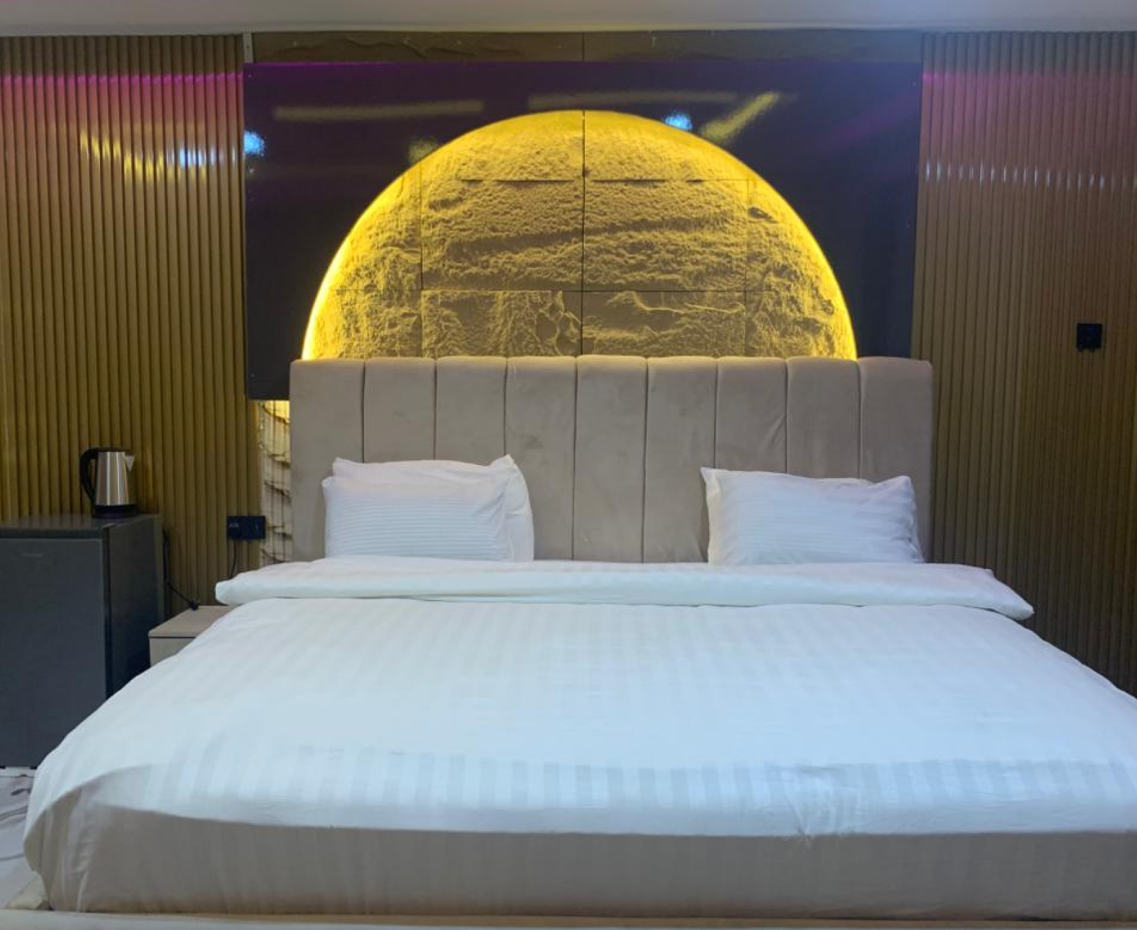 Tiano Presidential Suite